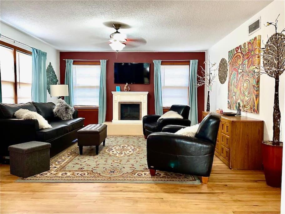 Luxury Oasis- 1 Bedroom Romantic Getaways Lubbock Exteriör bild